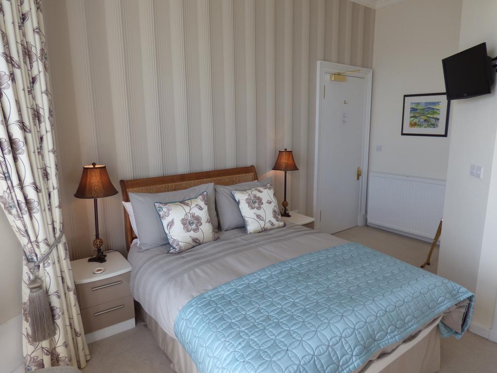 Douglas Park Guest House Kirn ภายนอก รูปภาพ